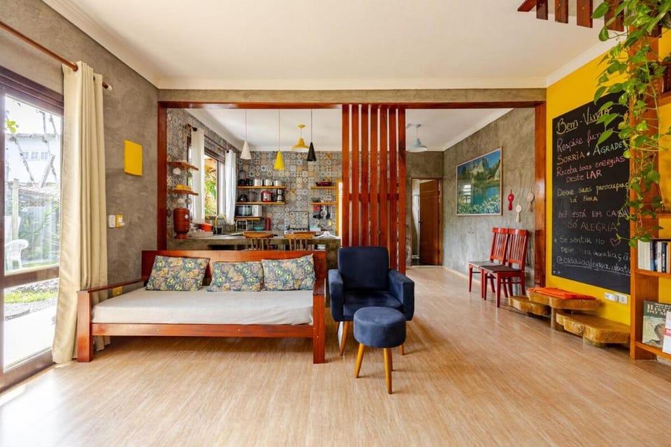 Casa Só Alegria próximo à três belas praias House in State of São Paulo