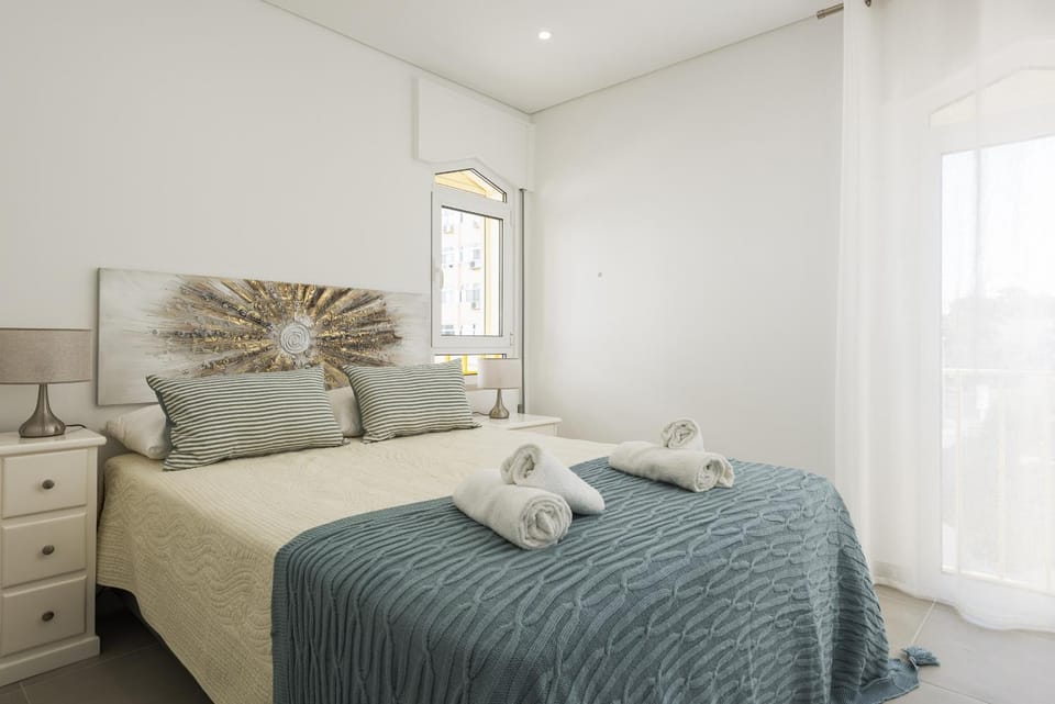 Flores 2Bedroom Apartment - Sea view Quarteira Apartment in Quarteira
