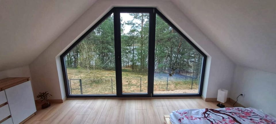 Spring, Bed, Natural landscape, Garden, Photo of the whole room, Bedroom, Garden view