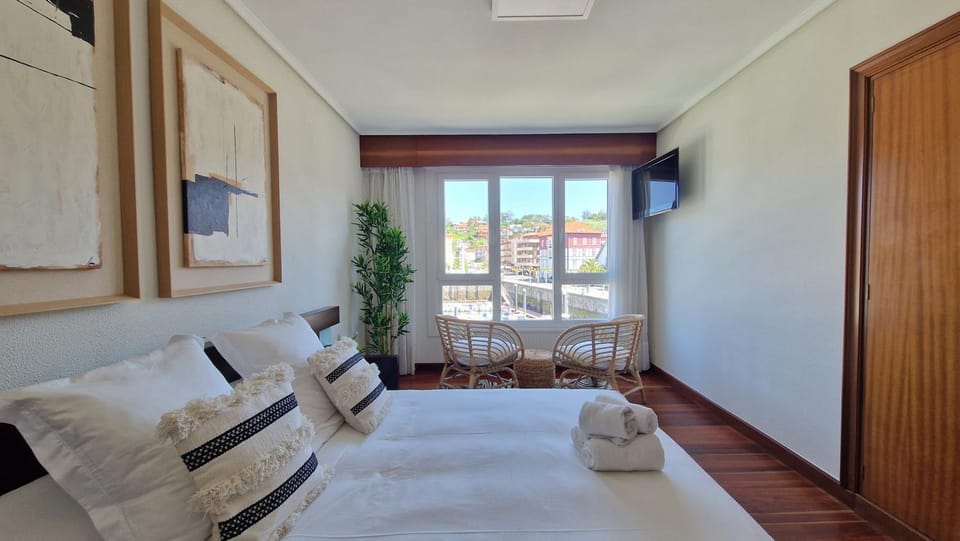 VISTAS MAR Y PUERTO Plentzia - 200m2 y Parking Apartment in Plentzia