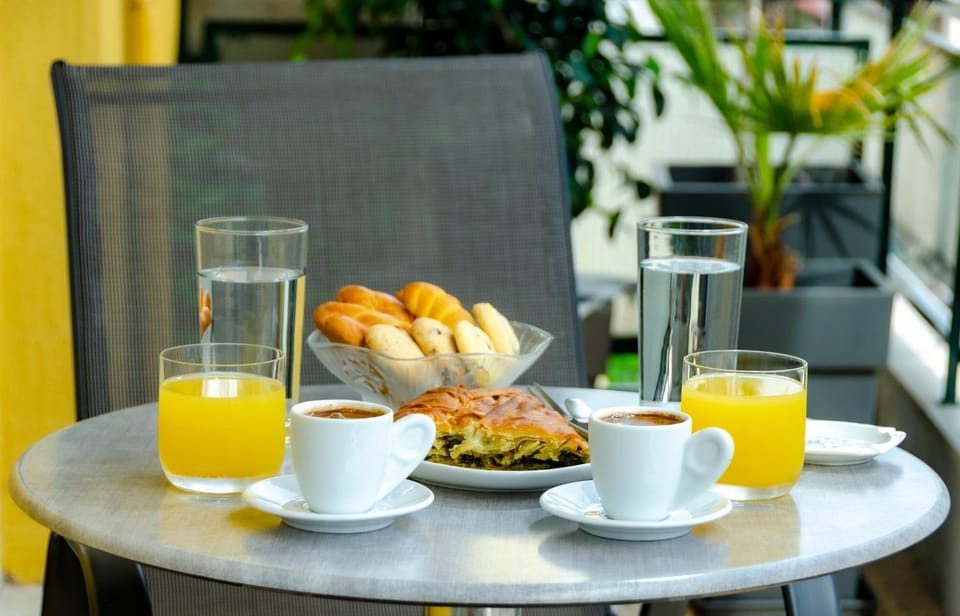 Coffee/tea facilities, Balcony/Terrace, City view, Breakfast