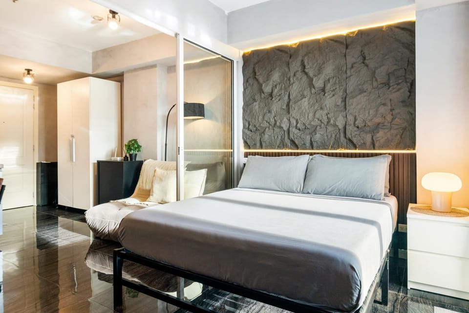 Casa Attila - Azure Urban Resort Residences Apartment hotel in Paranaque