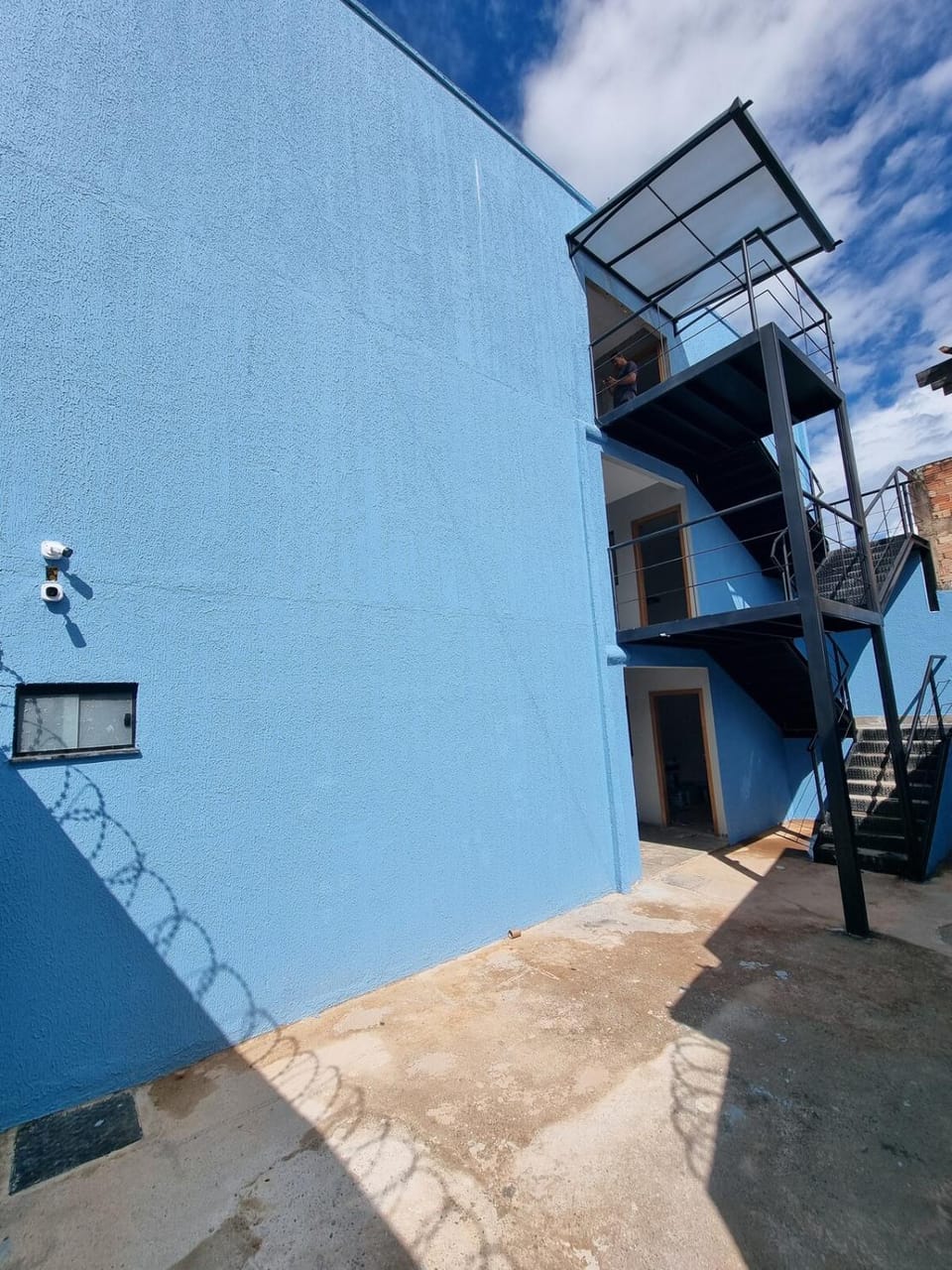 Property building, Day