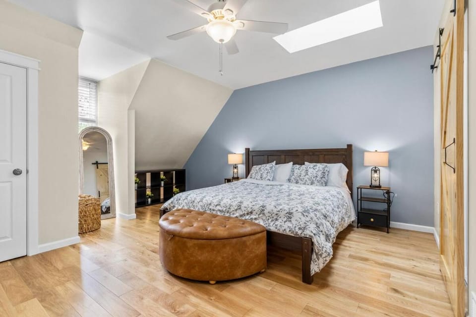 Walk to Acrisure,PNC, Game Rm, Outdoor Oasis, Pkg House in Pittsburgh