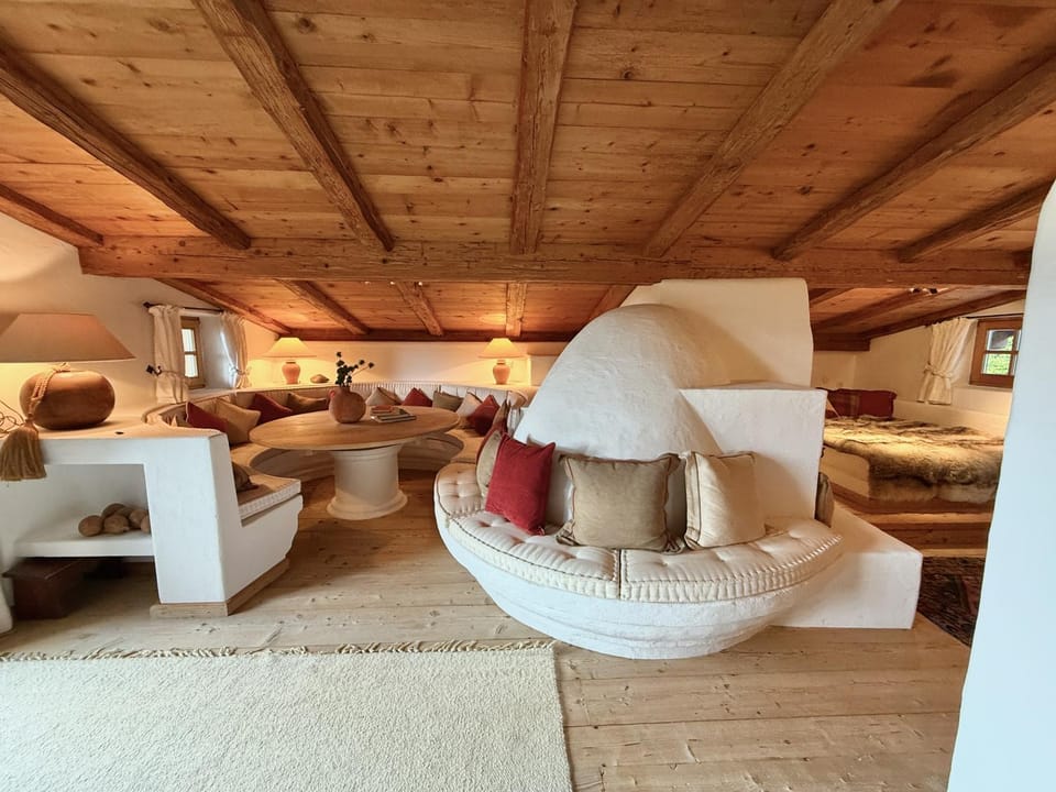 KitzDiamant with Pool, Sauna & Garden Deluxe by Belle-Stay House in Salzburgerland