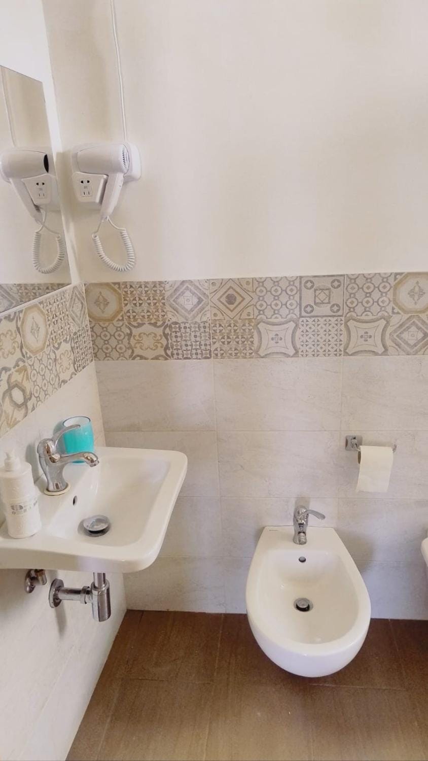 Toilet, Bathroom, bidet