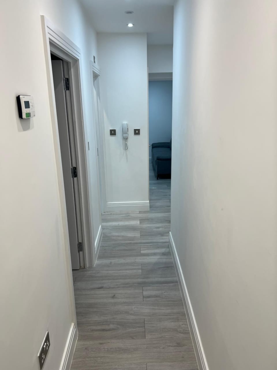 QB Stylish 2 Bedroom Apartment - Smart TV - Wifi - Parking Apartment in Grays