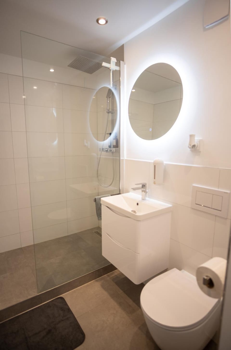 Shower, Bathroom