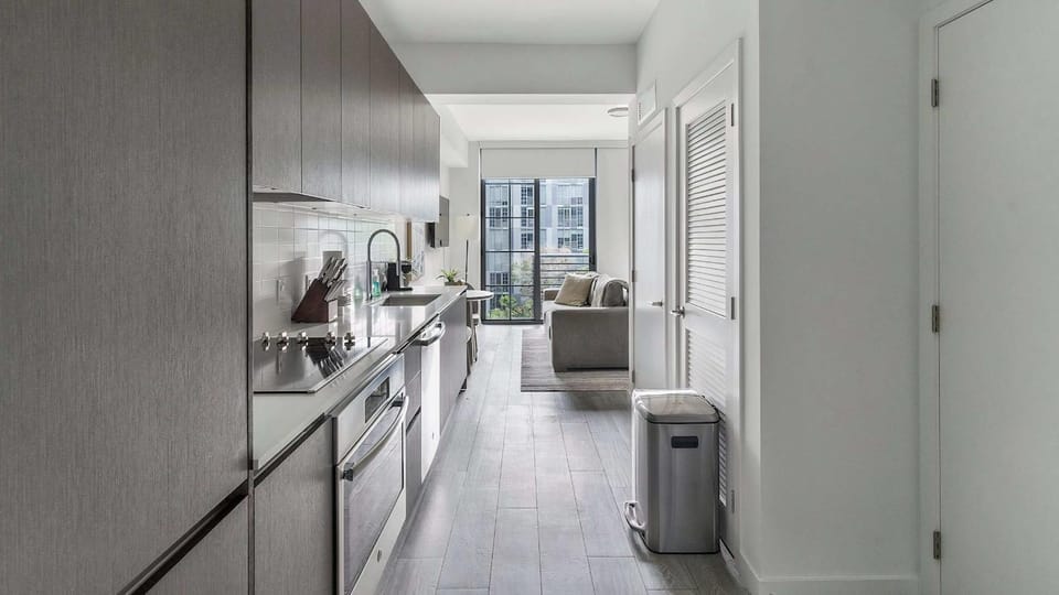 The Juliet II Vibe 8695 Apartment in Miami