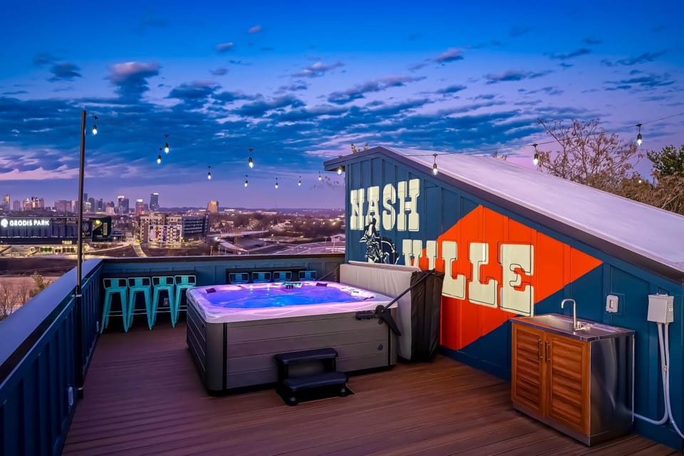 Twin Homes Rooftop Deck Hot Tub Outdoor Kitchen House in Berry Hill