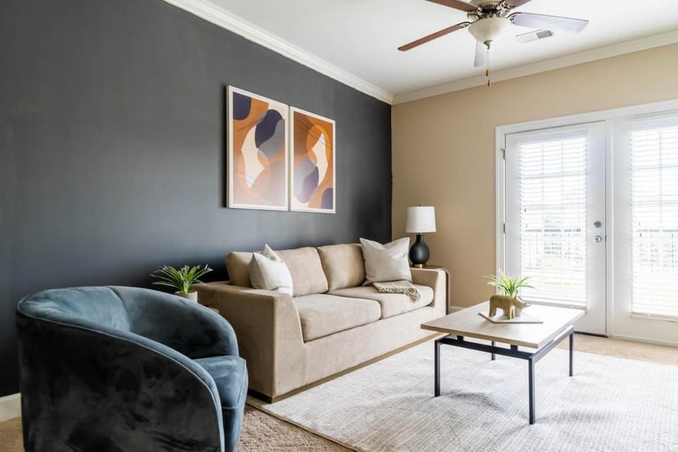 The Greensboro Vibe 8715 Apartment in Greensboro