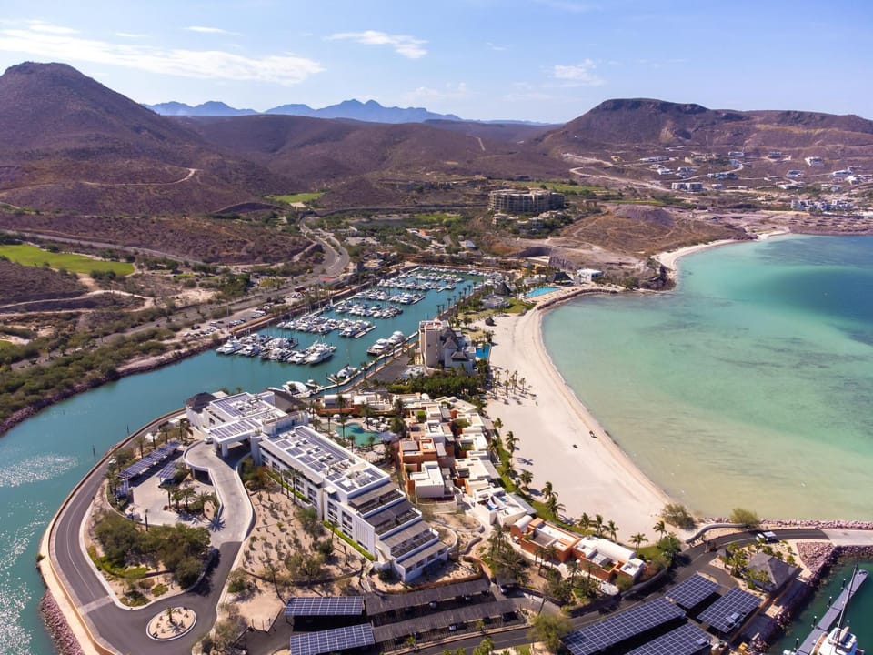 Luxury Oceanfront Villa 7 at Puerta Cortes Resort with Beach Club, Jacuzzi & Golf Cart Villa in Baja California Sur