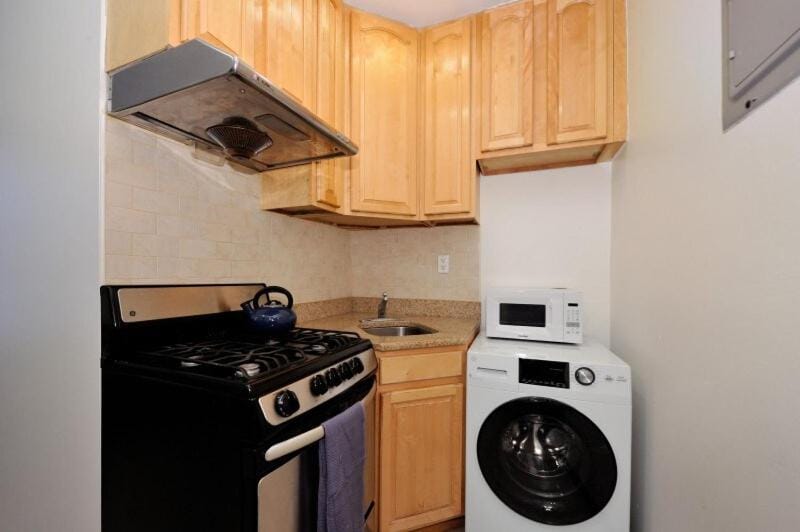 The Gram V Vibe 8615 Apartment in Lower Manhattan