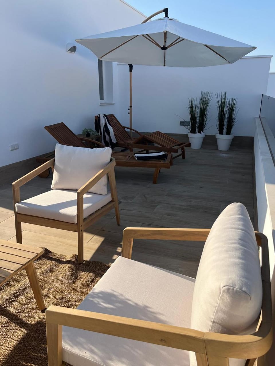 Patio, Balcony/Terrace, Seating area, sunbed