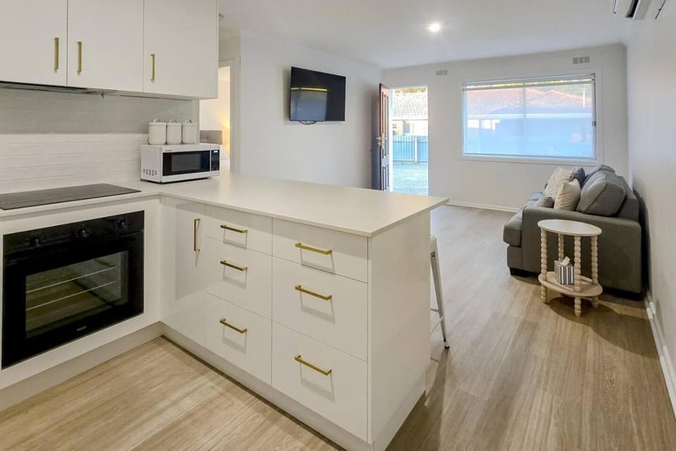 Central Wagga Workers Pad 1 Apartment in North Wagga Wagga
