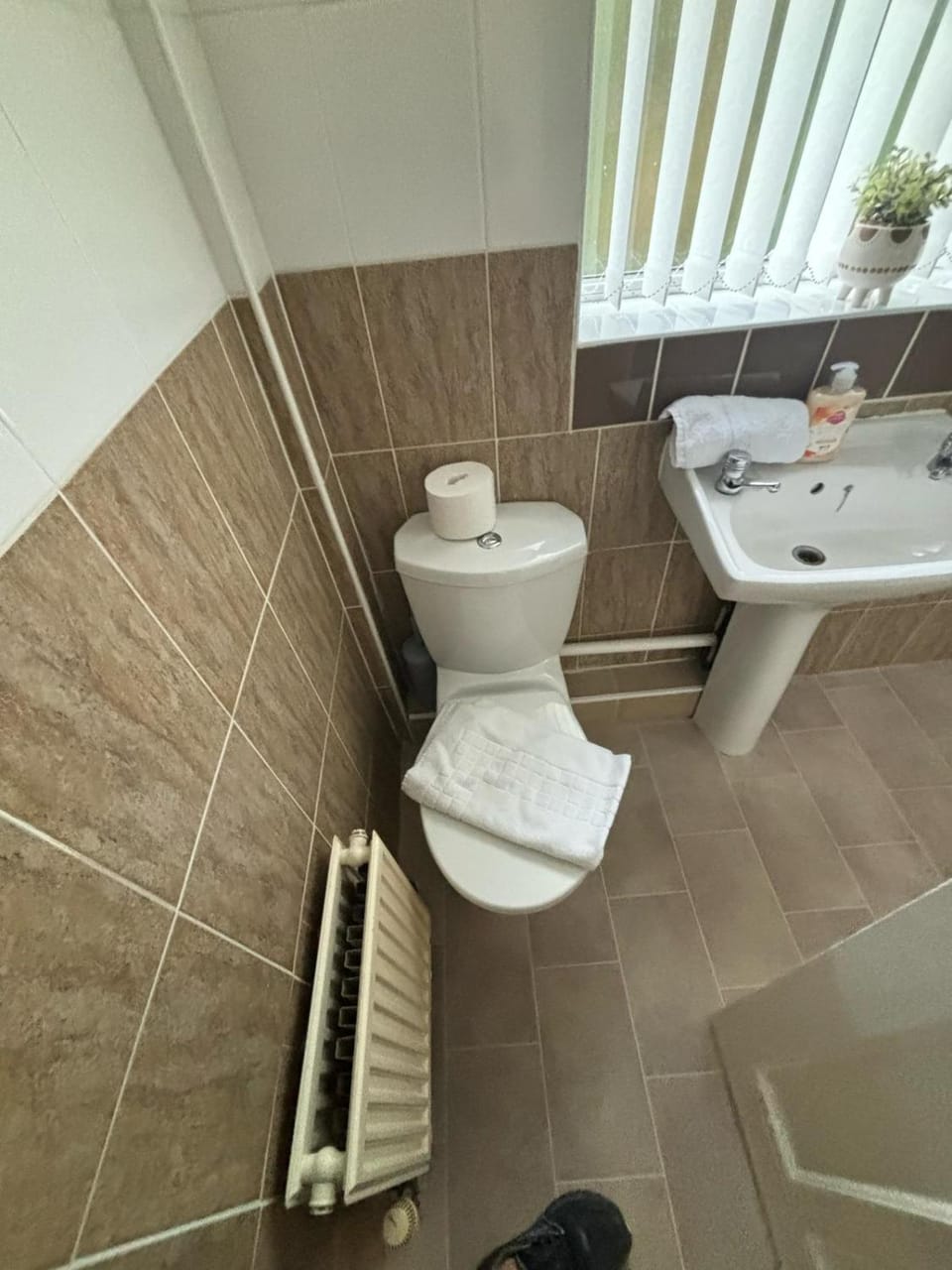 Charming Home in Merseyside, sleeps 7 House in Liverpool