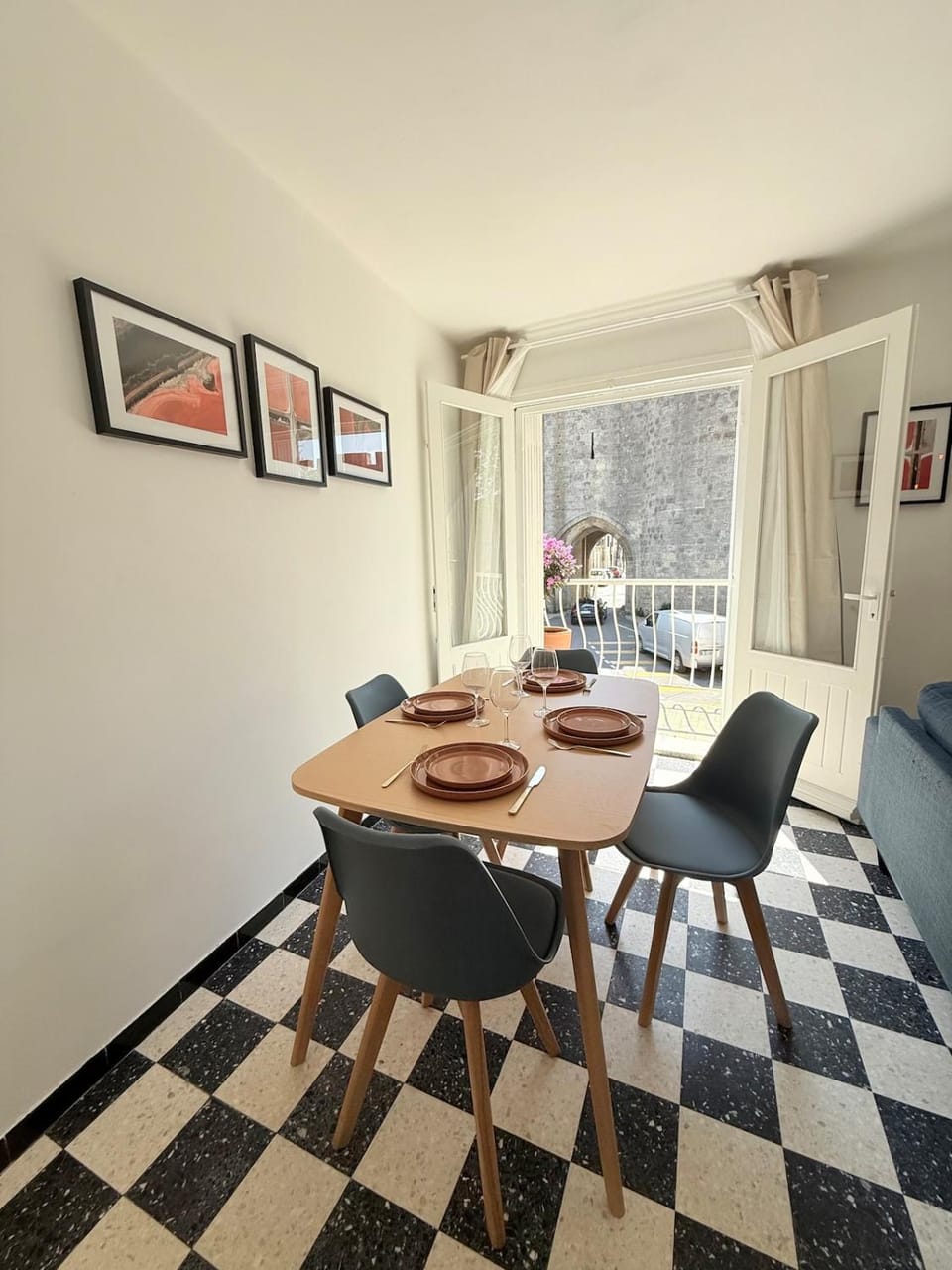 Appartement au pied des remparts Apartment in Le Grau-du-Roi