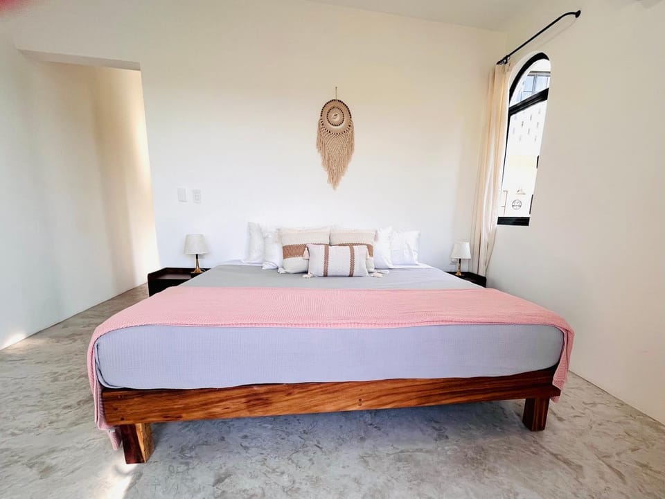 Mountain View, King Bed, Saltwater Pool, Kitchen, Fast WiFi, Air Conditioning - Montana at Casa Calavera Apartment in San Francisco, Nayarit