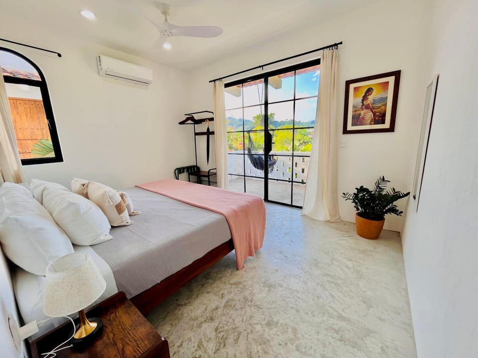 Mountain View, King Bed, Saltwater Pool, Kitchen, Fast WiFi, Air Conditioning - Montana at Casa Calavera Apartment in San Francisco, Nayarit
