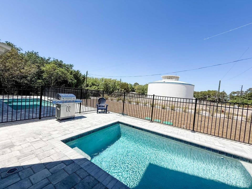 Serenity by the Sea St George Island Pool Home House in Saint George Island