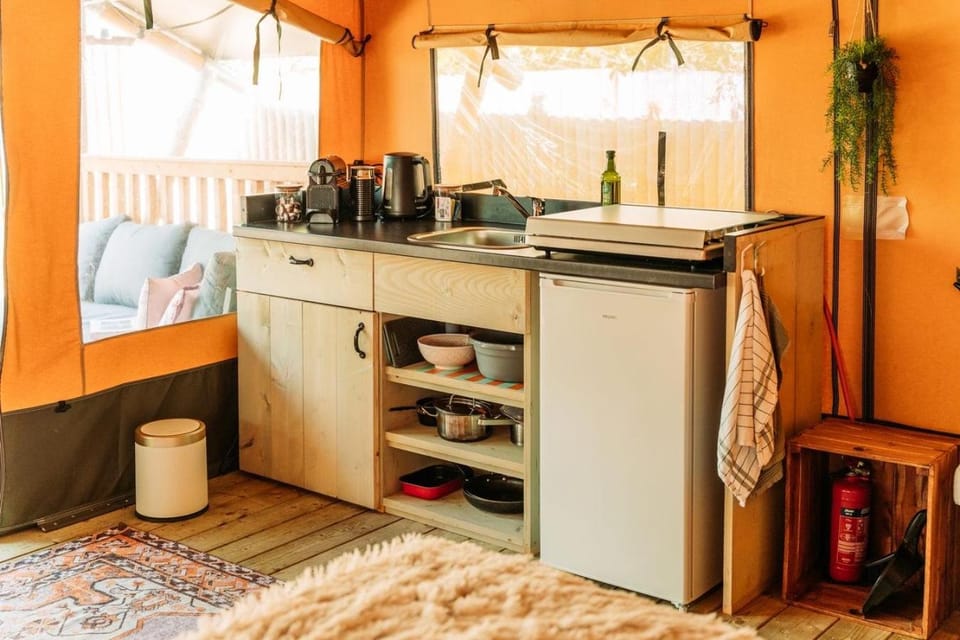 SoulSafari aan Zee Luxury tent in Julianadorp