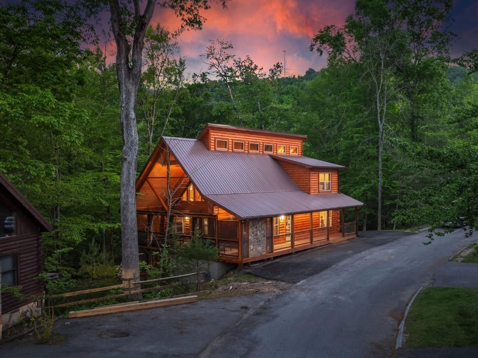 ER62 - Smoky Splash Getaway cabin Cabin in Pigeon Forge