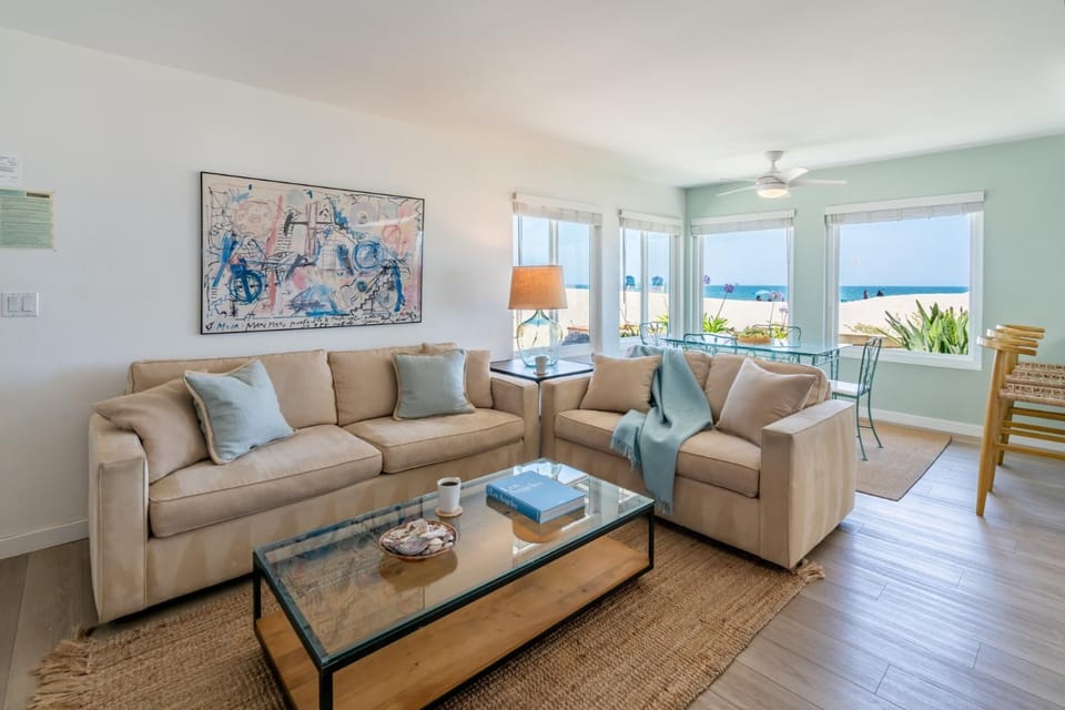 Carpinteria Dreamin by Paradise Retreats Villa in Carpinteria