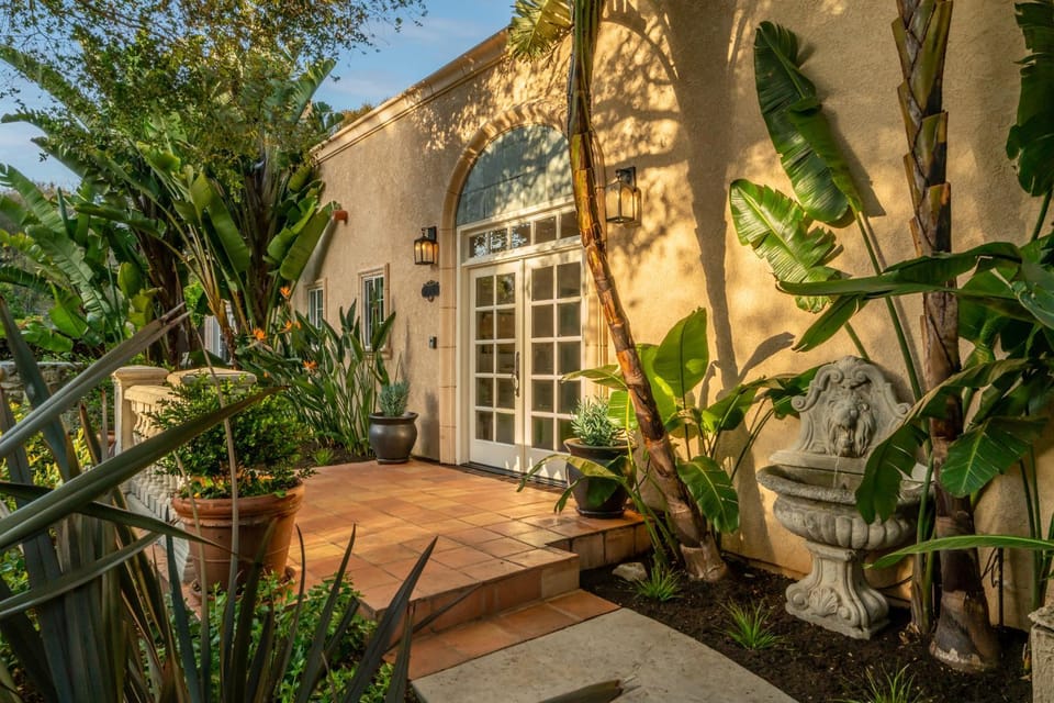 Casa Paradiso by Paradise Retreats Villa in Montecito