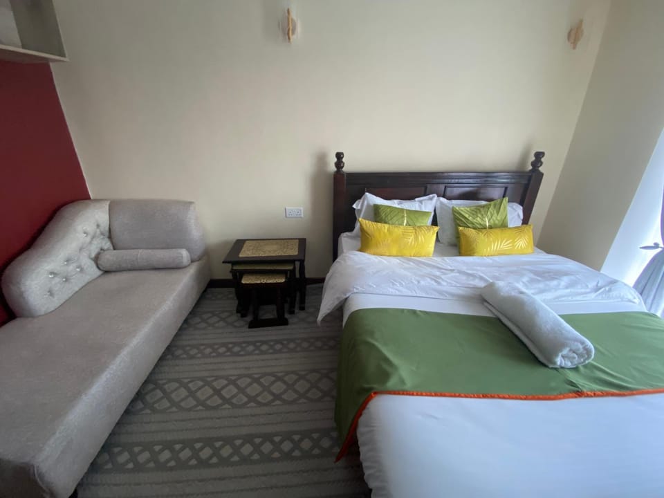 South B Near JKIA, CBD & Capital Centre WiFi South Suites Apartments Apartment in Nairobi County
