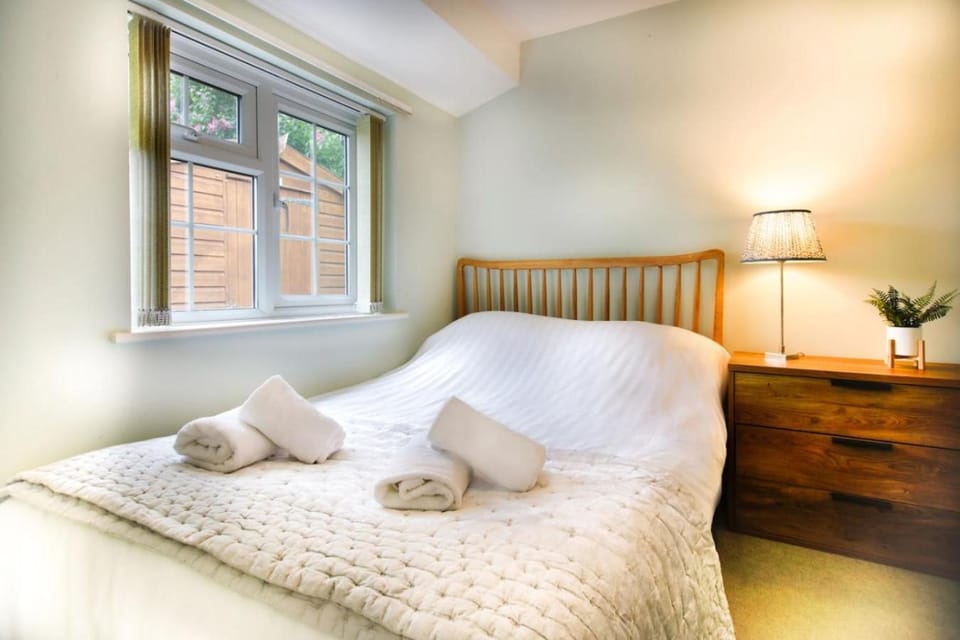 Convenient Studio near Addenbrookes with Parking Apartment in Cambridge