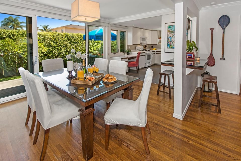 Juniper Cottage by Paradise Retreats Villa in Santa Barbara