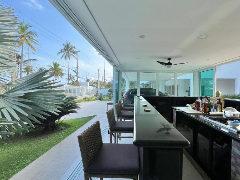 Lounge or bar