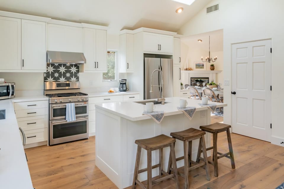 Montecito SeaRenity by Paradise Retreats Villa in Montecito