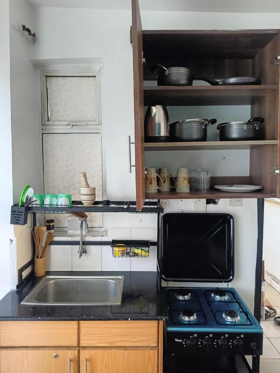 Legatus Cozy Studios - Racecourse Ngong Road Apartment in Nairobi