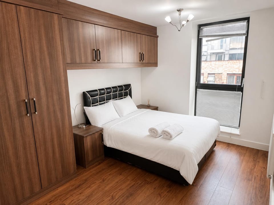 Bed, Photo of the whole room, Bedroom, towels, wardrobe