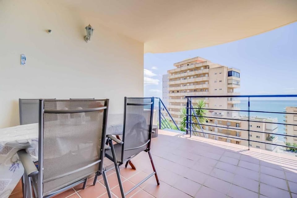 132 - Charming Apartment with Sea Views, Fuengirola! Apartment in Fuengirola