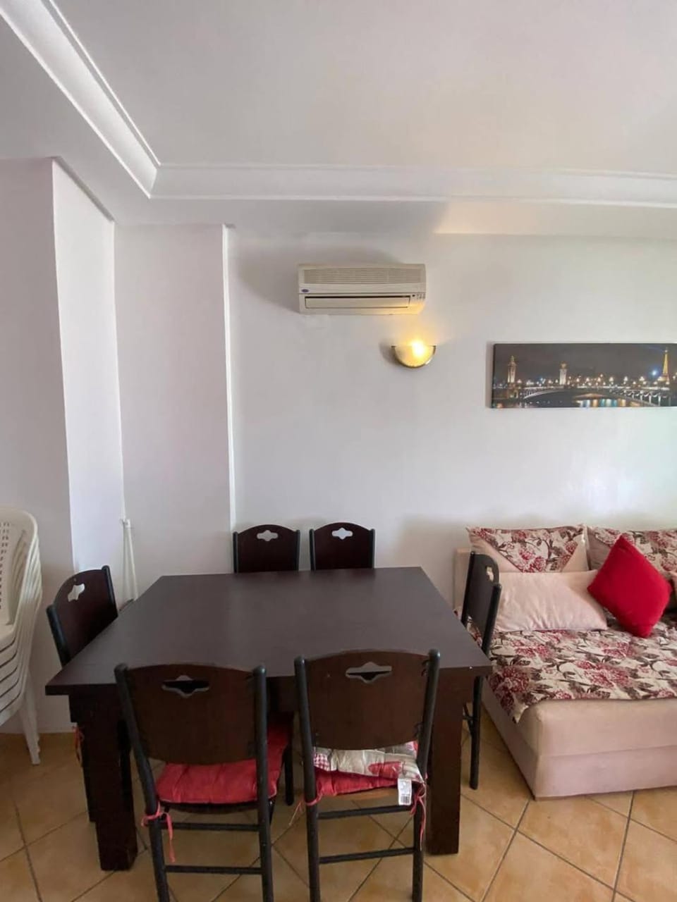 منزل لزعر Apartment in Fez-Meknès