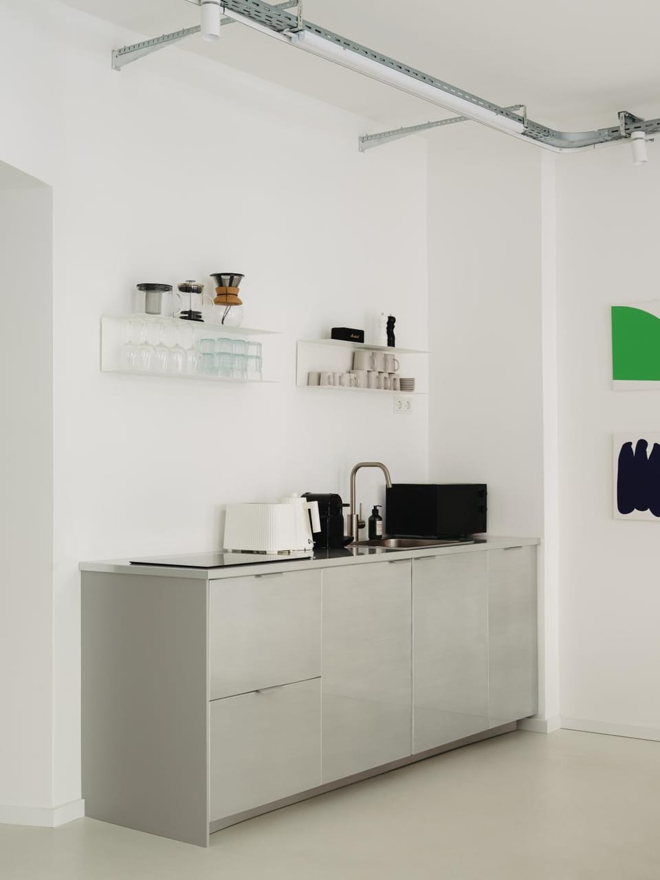 Coffee/tea facilities, Kitchen or kitchenette