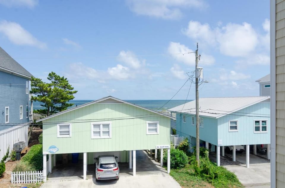 Now I Sea by Bryant Real Estate House in Carolina Beach