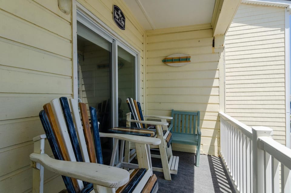 Now I Sea by Bryant Real Estate House in Carolina Beach