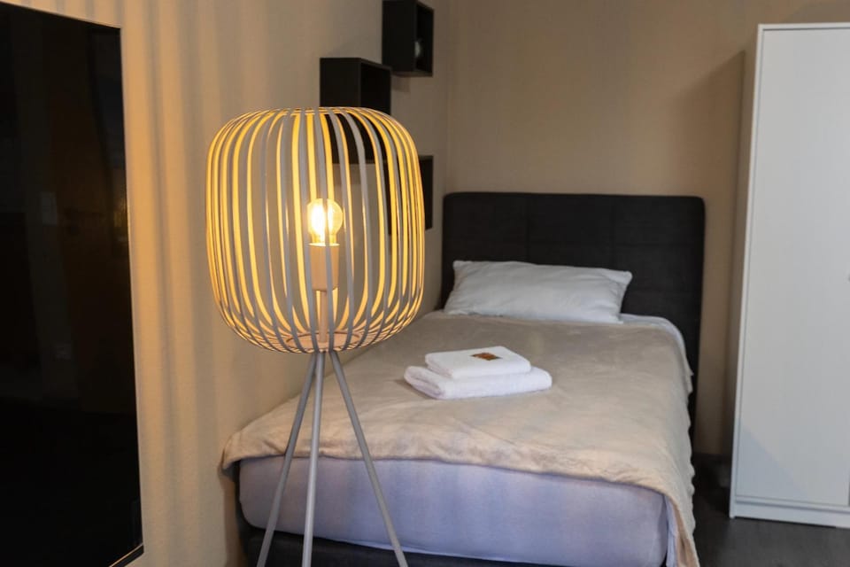 2-Modernes 1-Raum Apartment in Wiesbaden,ruhig und mit Terrasse Apartment in Wiesbaden