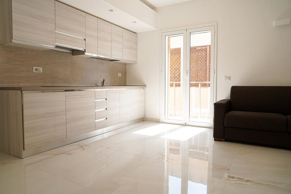 Kitchen or kitchenette, Living room