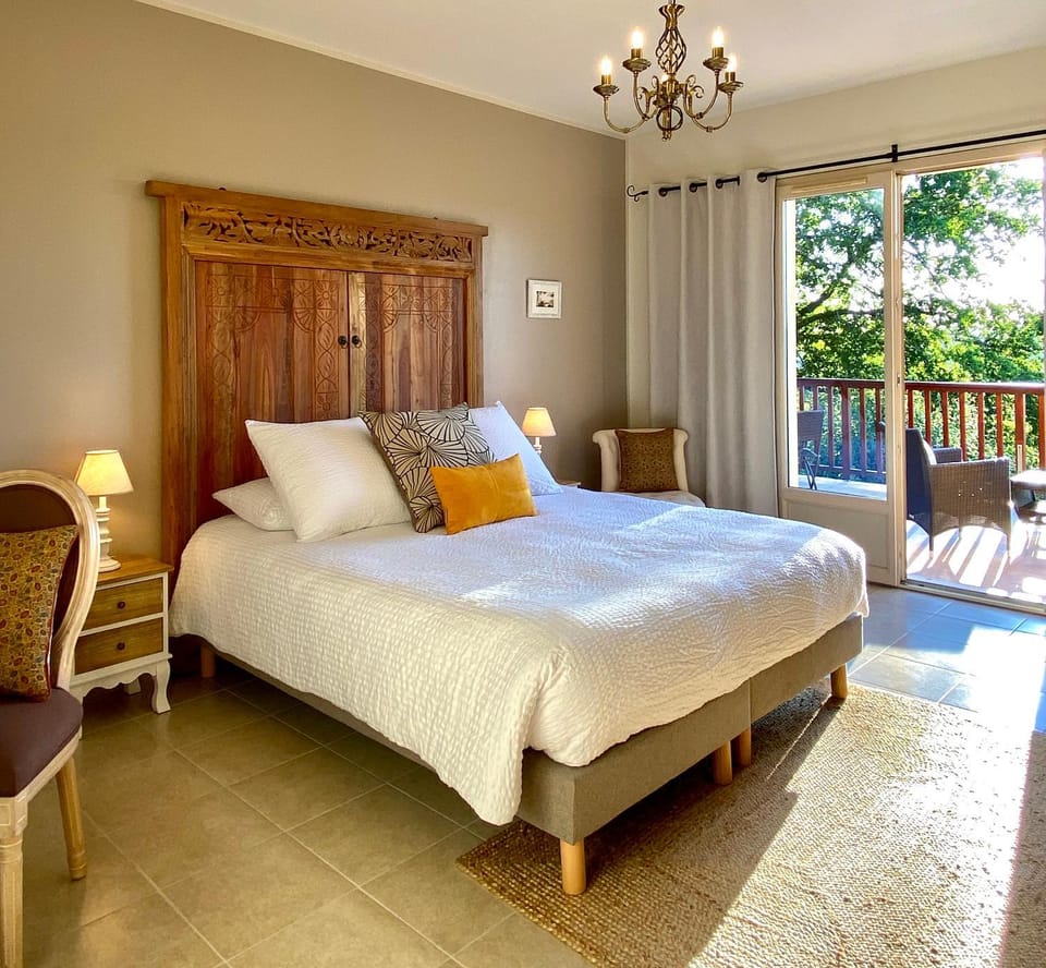 Bed, View (from property/room), Balcony/Terrace, Photo of the whole room, Bedroom