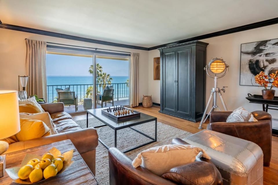 SeaCliff - Harbor View by Paradise Retreats Apartment in Santa Barbara