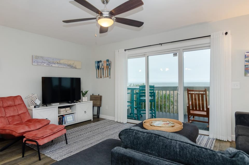 Beach Bound by Bryant Real Estate House in Carolina Beach
