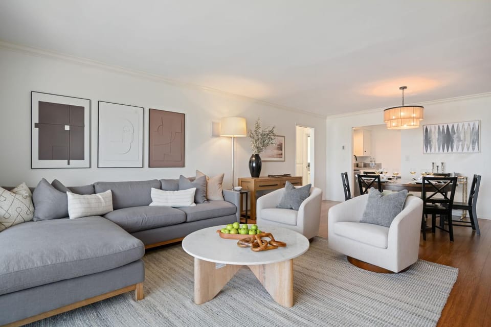 SeaCliff - Shoreline by Paradise Retreats Apartment in Santa Barbara