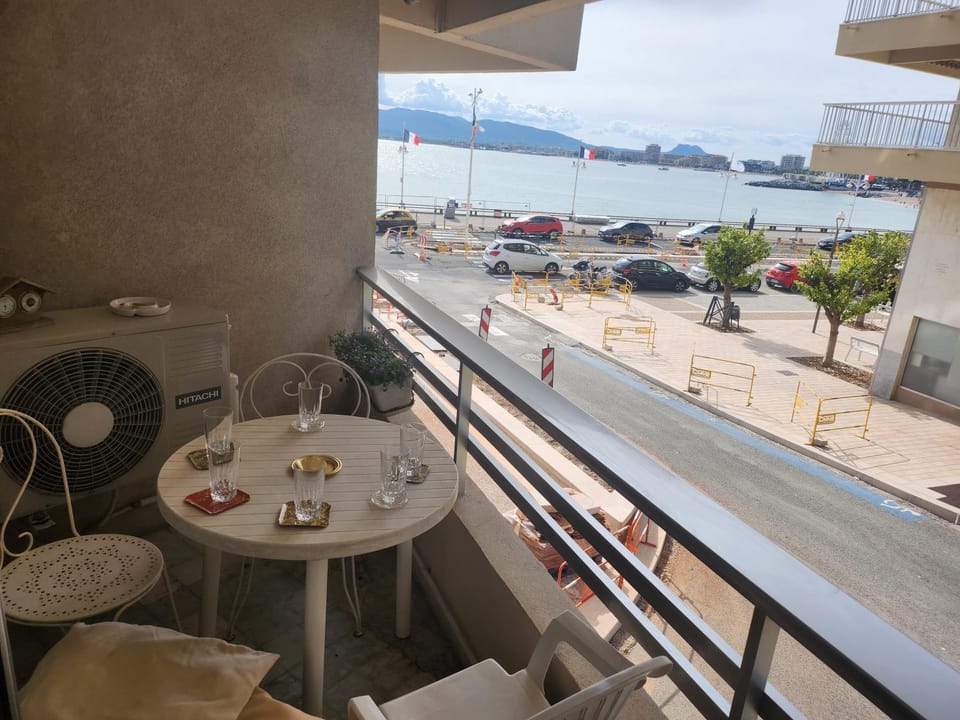 View (from property/room), Balcony/Terrace