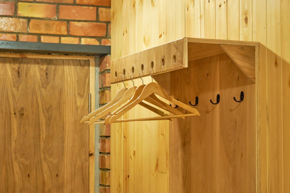wardrobe