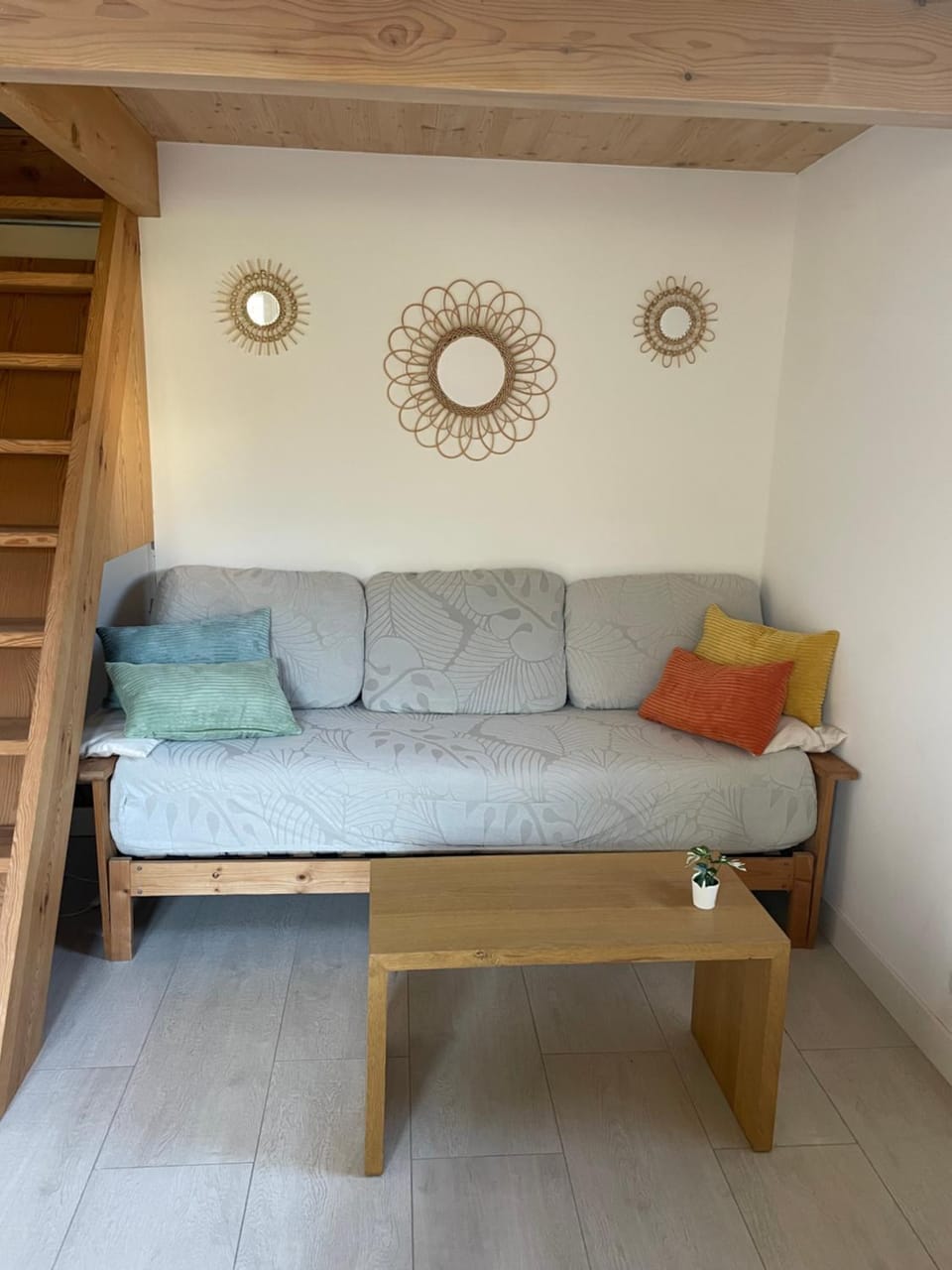 Logement avec terrasse Apartment in Cogolin