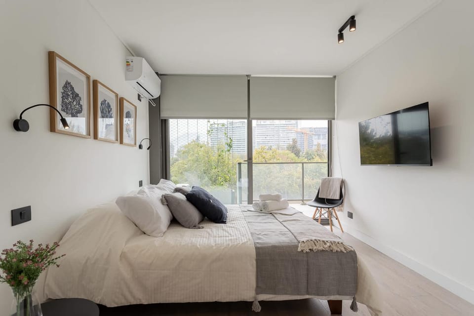 2BR near Arauco Park & Apoquindo Apartment in Las Condes
